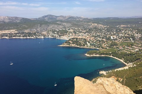 Image of Cassis